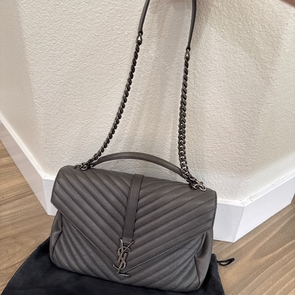 Saint Laurent College Large Flap! - Picture 3 of 11